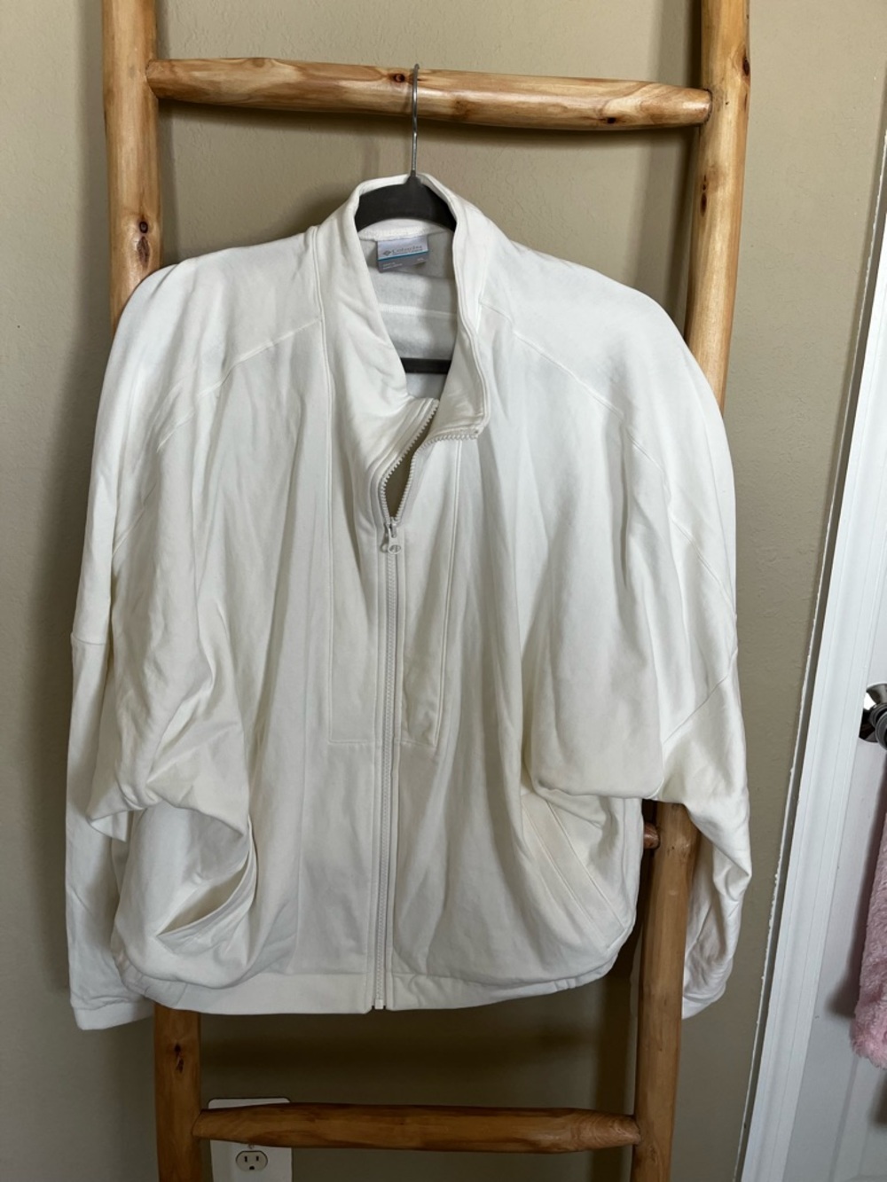 Columbia Women's Cream Full-Zip Bomber Jacket